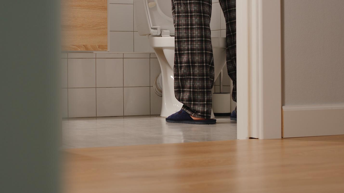 emptying the bladder regularly may help prevent recurrent urinary tract infections.